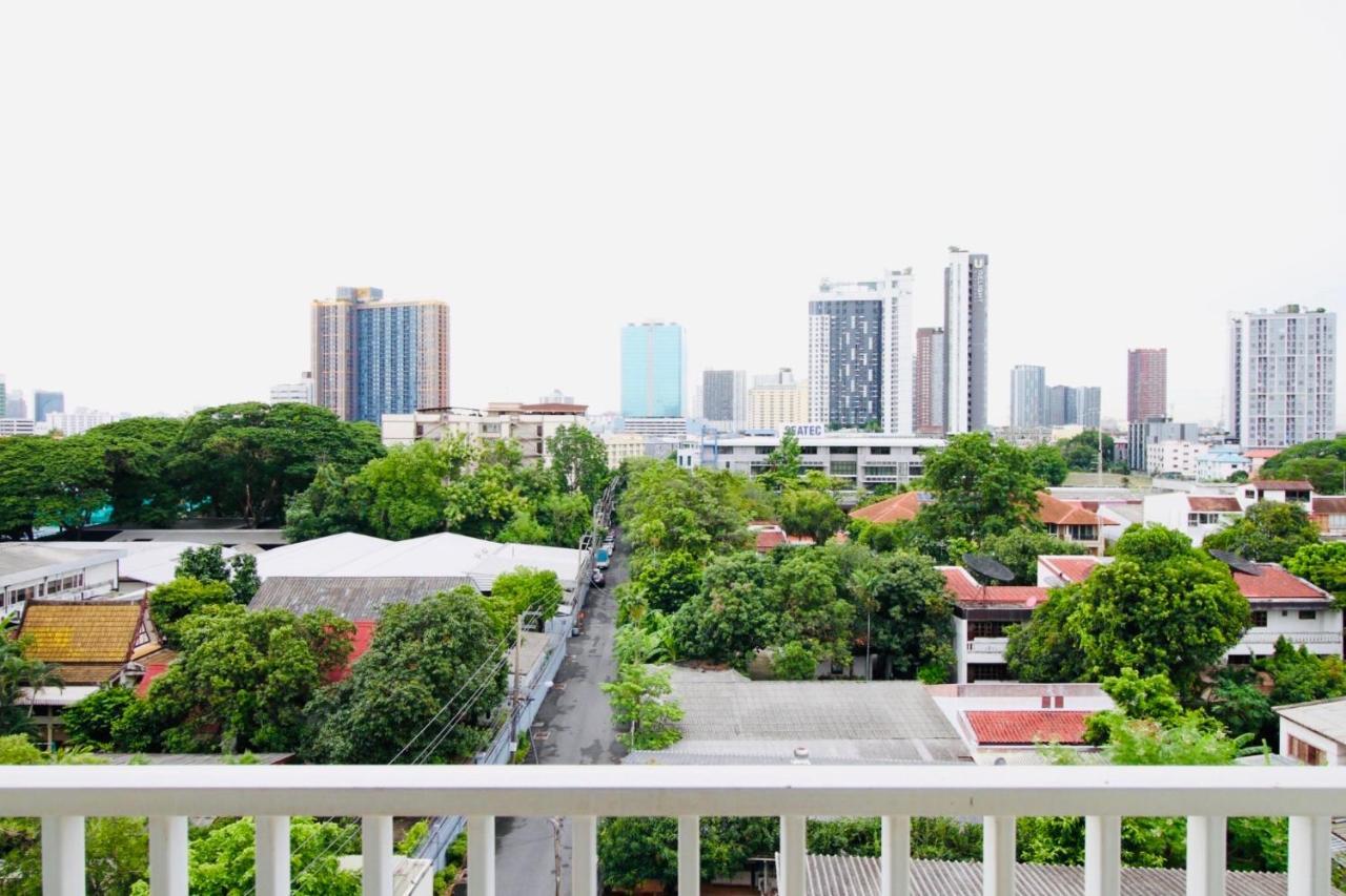 Town Sukhumvit 71 Daire Bangkok Dış mekan fotoğraf