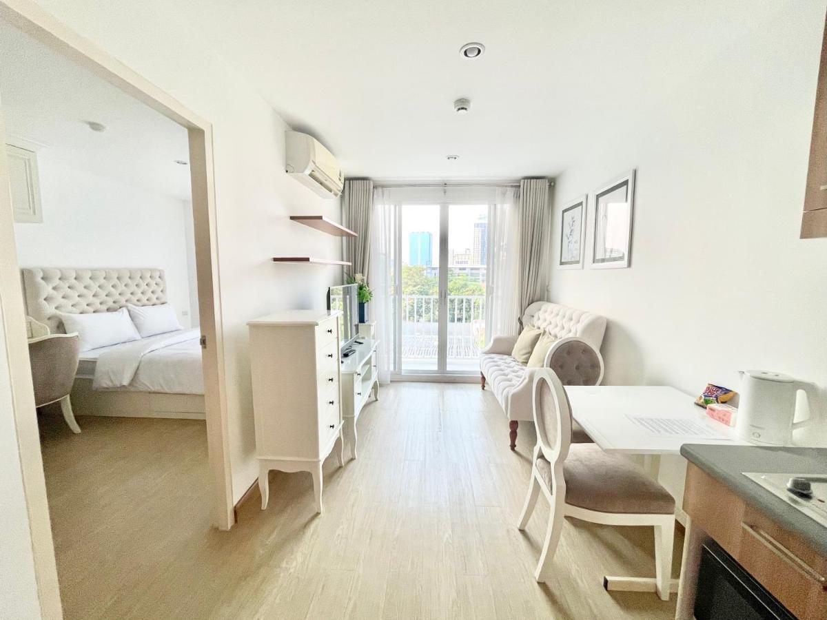 Town Sukhumvit 71 Daire Bangkok Dış mekan fotoğraf
