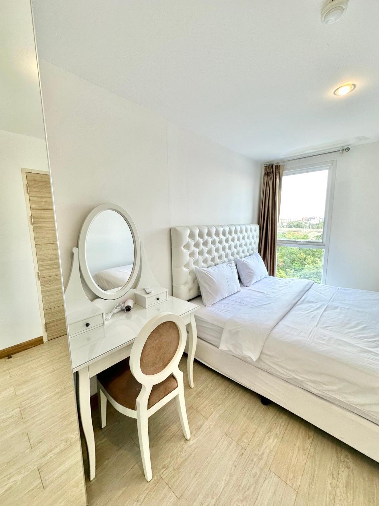 Town Sukhumvit 71 Daire Bangkok Dış mekan fotoğraf